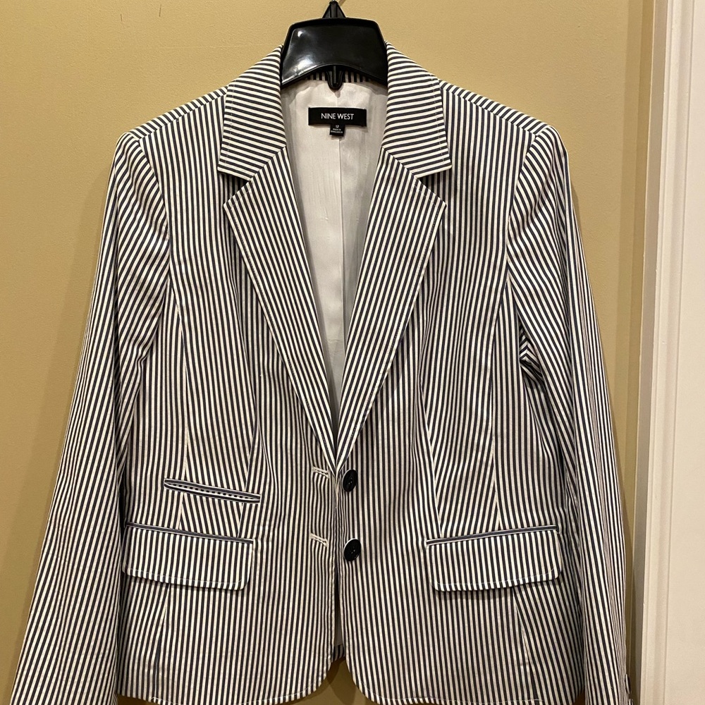 Nice West black/white striped blazer